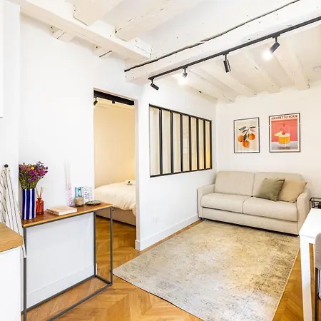 Apartment Guestready - Wabi-sabi Minimal In Marais